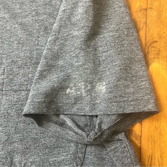 APC × Carhartt Men’s T-Shirt Adult Gray size Small - Picture 4 of 8